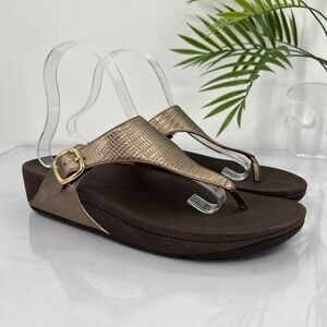 Fitflop  Women's The Skinny Croc Print Sandal Size 9 Gold Thong Slide Toning